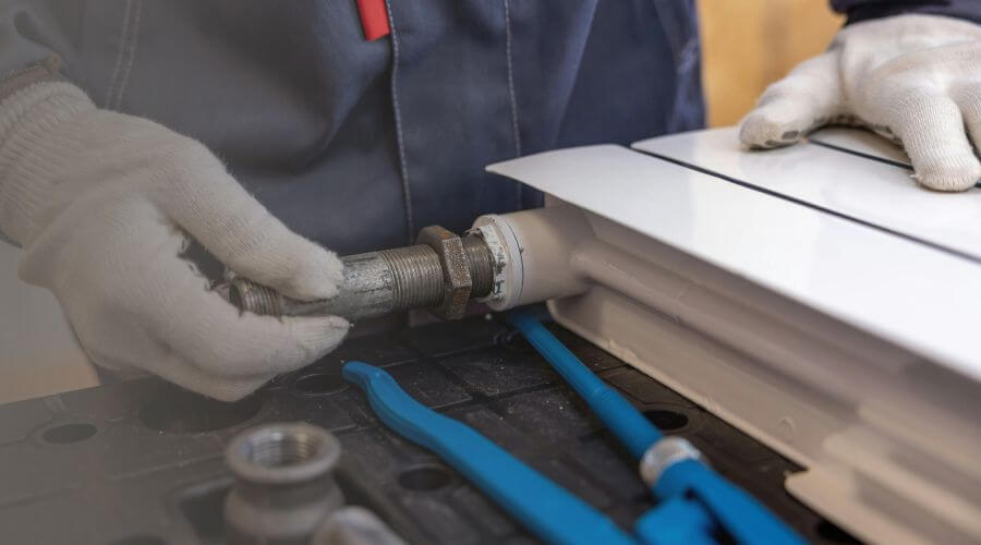 Local tankless water heater installation in North Hills, CA